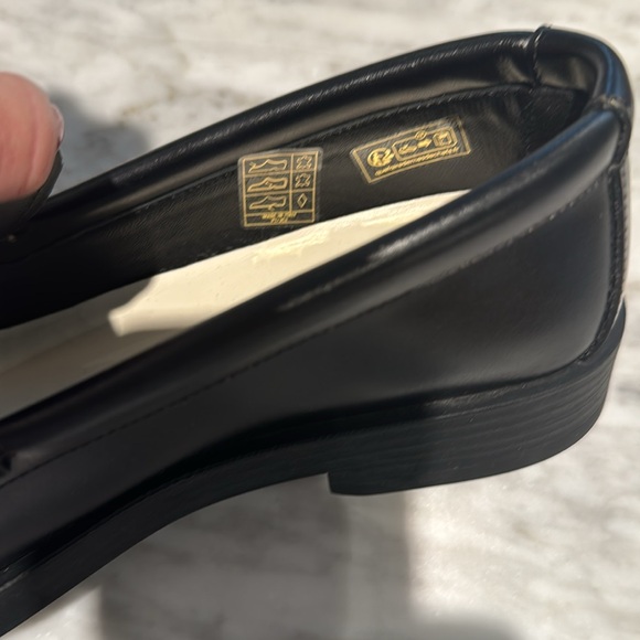 Jimmy Choo Black and White Two-Tone Leather Loafers - Picture 4 of 5